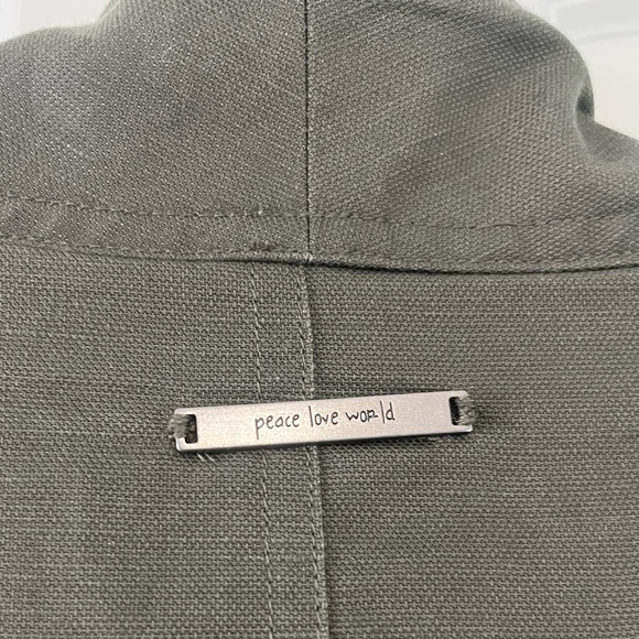 Peace Love World linen army green utility jacket - Picture 12 of 12